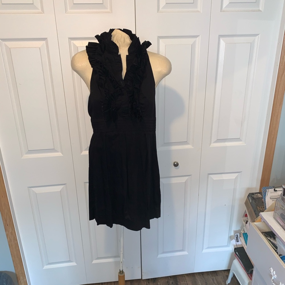 Ruffled backless short dress